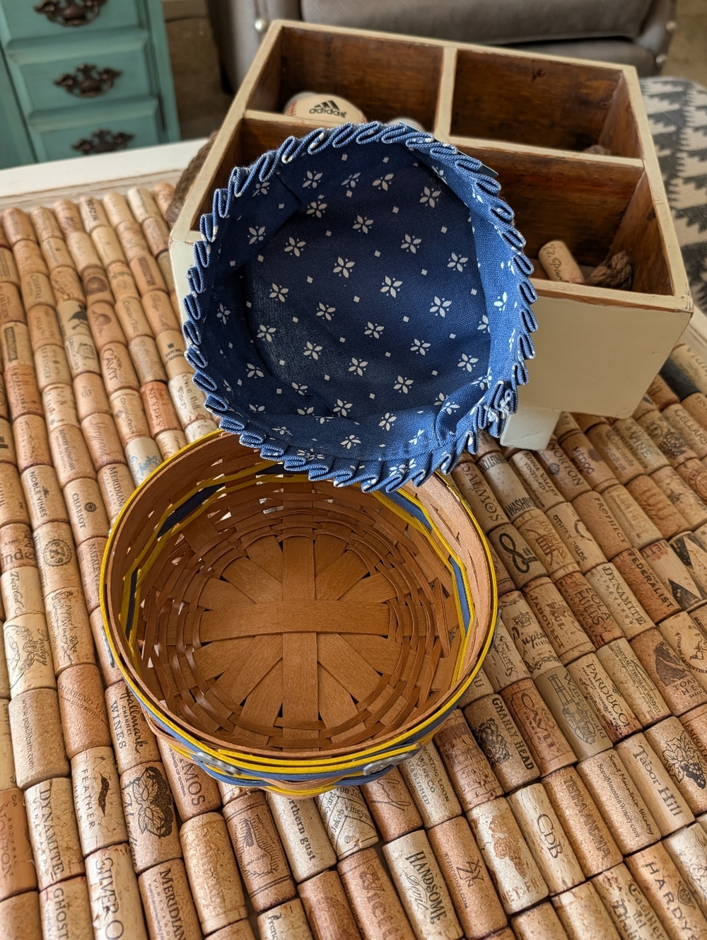 Longaberger 2010 Specialty Button Basket W/ Metal Bear Pins. Blue & Yellow Slats - Picture 4 of 5